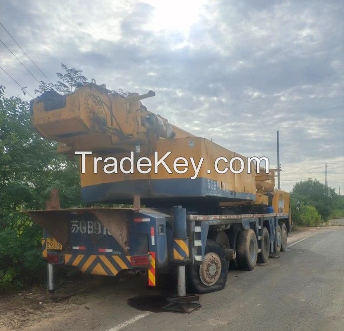 100ton xcmg used crane with running condition and cheap price