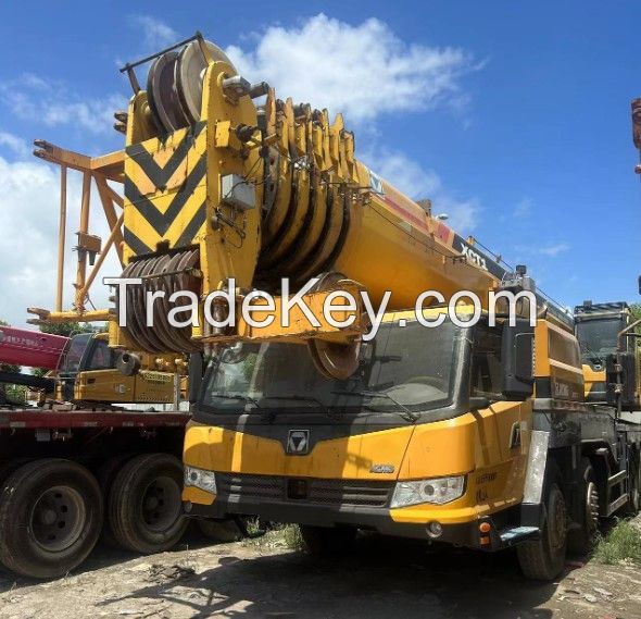 XCMG 100Ton Used truck crane XCT100 used mobile crane made in China