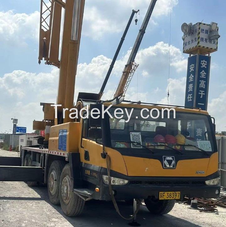 50ton used truck crane QY50KA used XCMG used crane 50ton