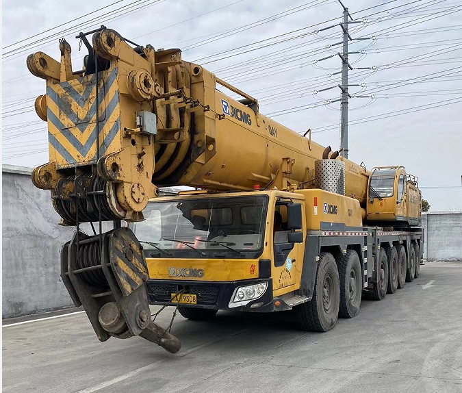400ton XCMG Hydraulic mobile used crane QAY400 for sale 