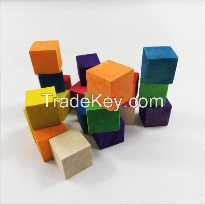 Manufacturers customize various 10-100mm Wooden blockï¼�dice game props, wooden dice, six sided educational toys