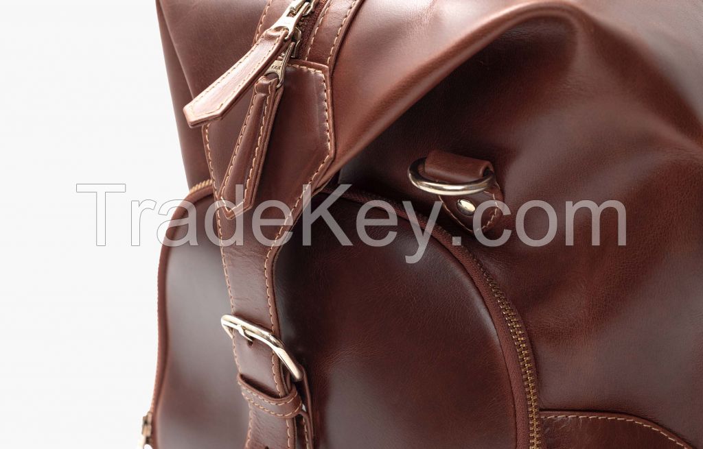 Leather duffle bag, genuine leather mens shoulder bag for travel, weekend messenger bag, hand polished