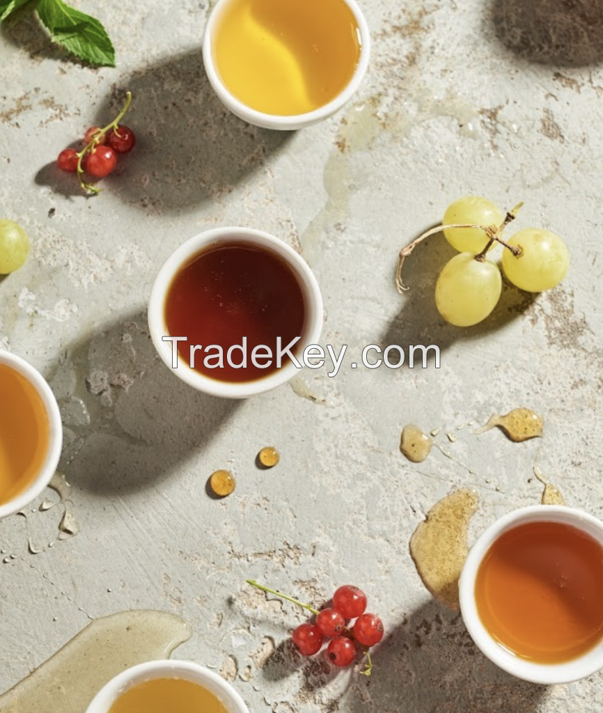 Natural Clover Honey (finish product / in bulk ) Royal honey