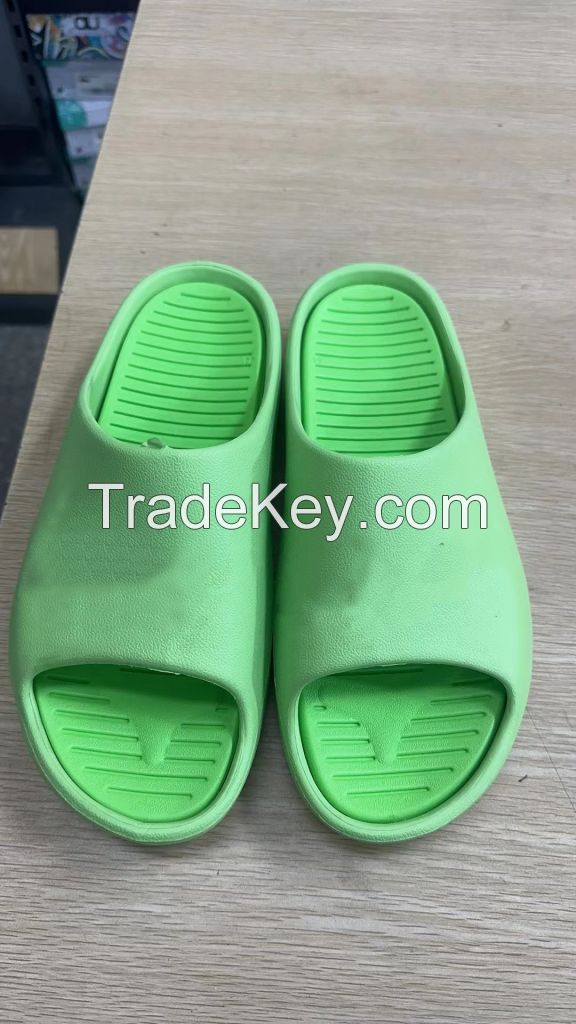 230308Summer Sandals in a Choice of Colours to Support Email Communication