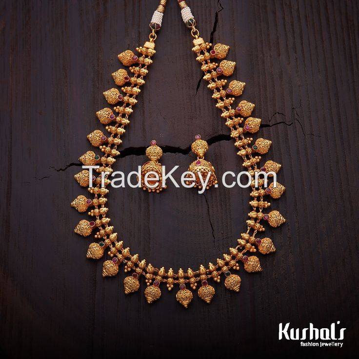 Kundan Imitation Necklace set for Women