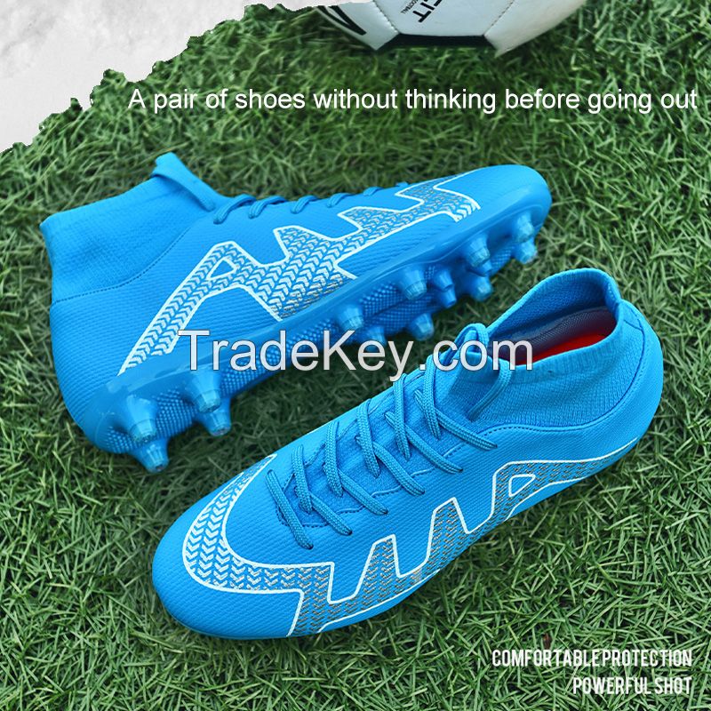 222166 Please note that football shoes are white/black/blue when placing an order for spikes and broken nails.