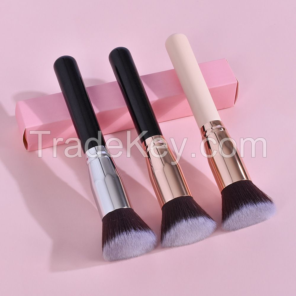 Flat Top Kabuki Foundation Brush for Liquid,Cream,Powder,Buffing,Blending