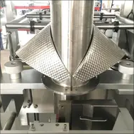 KEFAI 2023 Hot  Fully Automatic Vacuum Beans Grain Brick Shape Packaging Machine