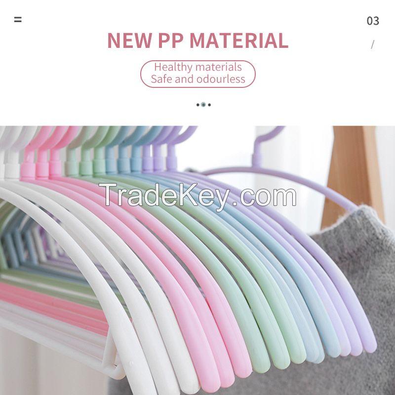 No trace clothes hanger drying clothes support household hanging clothes wide shoulder non-slip bold clothes drying dormitory plastic clothes hanger