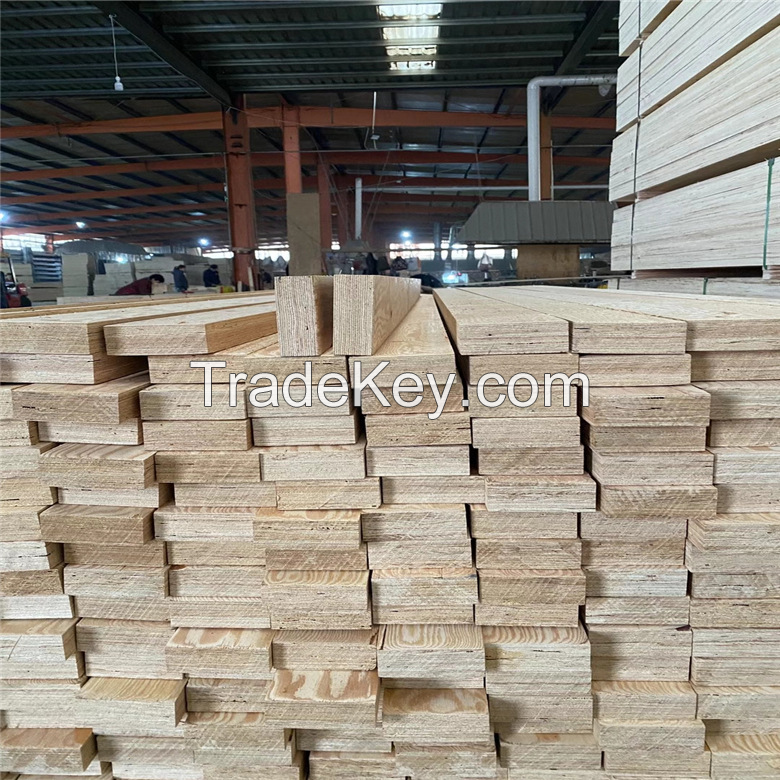 Premium Kiln-Dried Construction Grade Lumber - Sturdy Pine Wood Boards for Building and Crafting