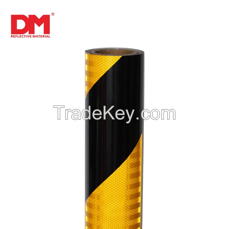 HIP Aluminum-Based Grade DM7660 PMMA with Micro Prismatic Structure Yellow-black Reflective Film