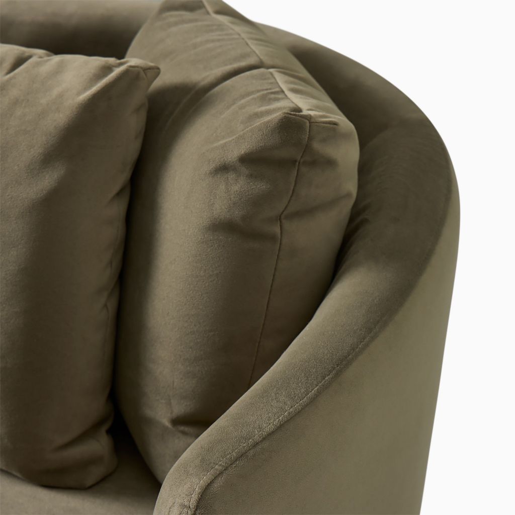Yimi Fabric Viv Grand Swivel Chair