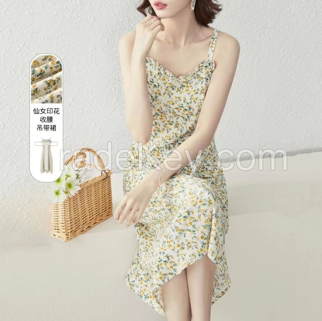 &amp;amp;amp;quot;French romantic ruffled skirt with suspenders&amp;amp;amp;quot; Xia Xiaohuang floral waist slim dress