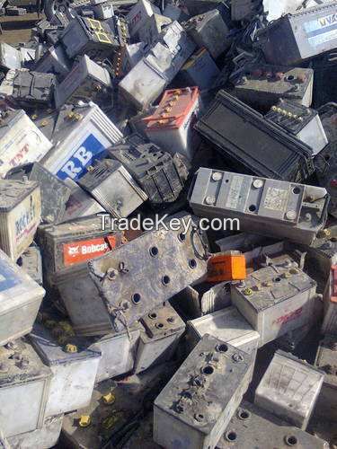 Battery Scraps High Grade Car Battery Drained Lead Battery Scrap for Sale