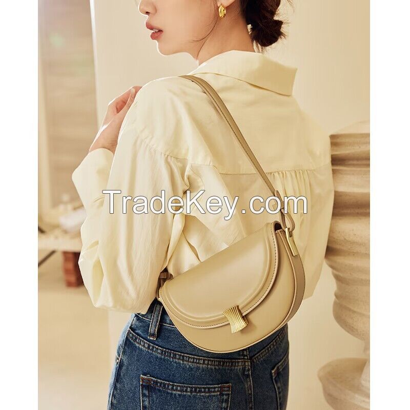 Simple  saddle  bag  women's  new  trend  niche  design  leather  women's  bag  single shoulder  bag  fashion  popular  high-quality  cowhide  crossbody  bag