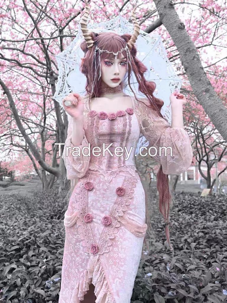 gothic dress Courtly style gorgeous Lolita