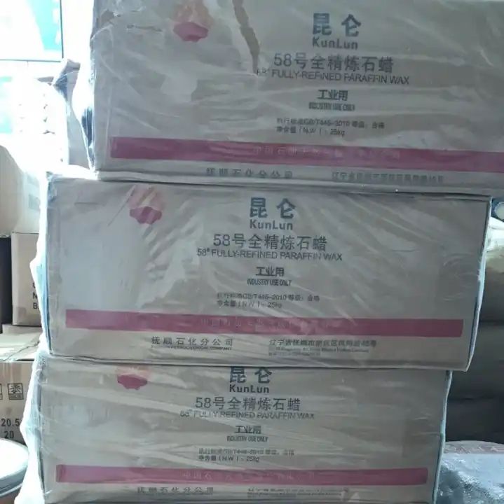 China Factory Wholesale Kunlun Brand #56 Semi-Refined Paraffin Wax CAS: 8002-74-2 for Candle/Plastic/Coating/Sealing