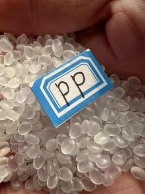 Virgin PP Granule T30s Rafia Grade PPR Plastic Raw Material PP Resin for Homopolymer PP Pellet