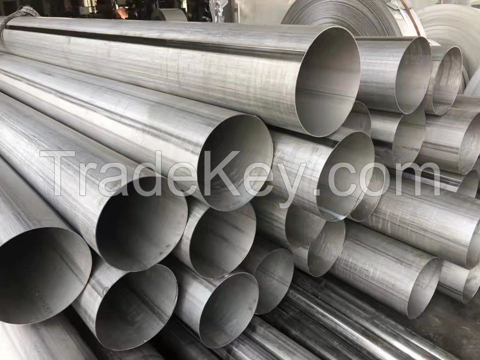 Complete models, high quality and low price steel pipe