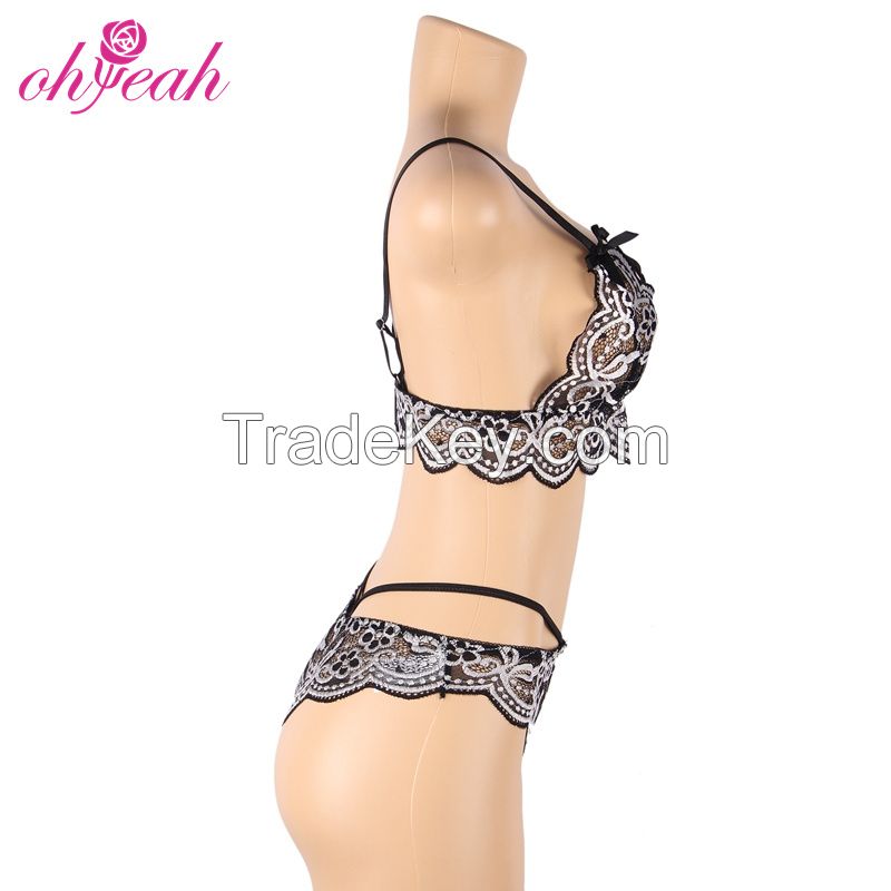 R81047 Wholesale Price Women Floral Lace Strappy Bra and Panties Lingerie Underwear Set