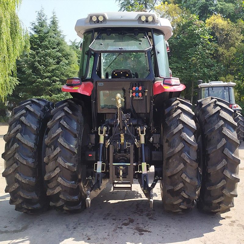 LTX1804 4WD Wheeled Tractor