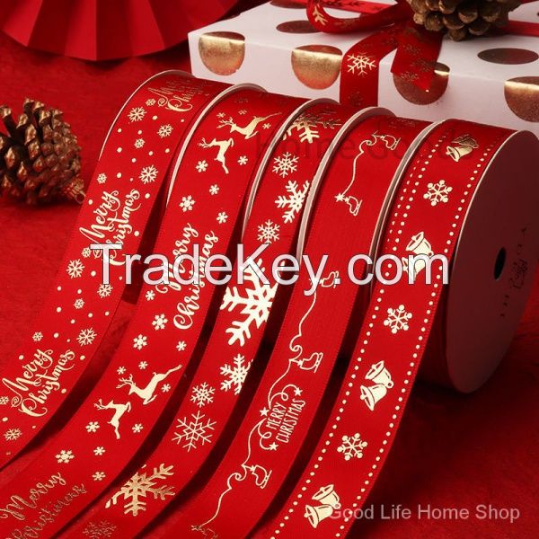 Christmas gift decorated ribbon