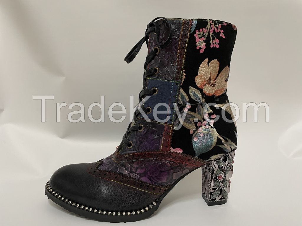 HAND MADE HAND PAINTED LEATHER BOOTS