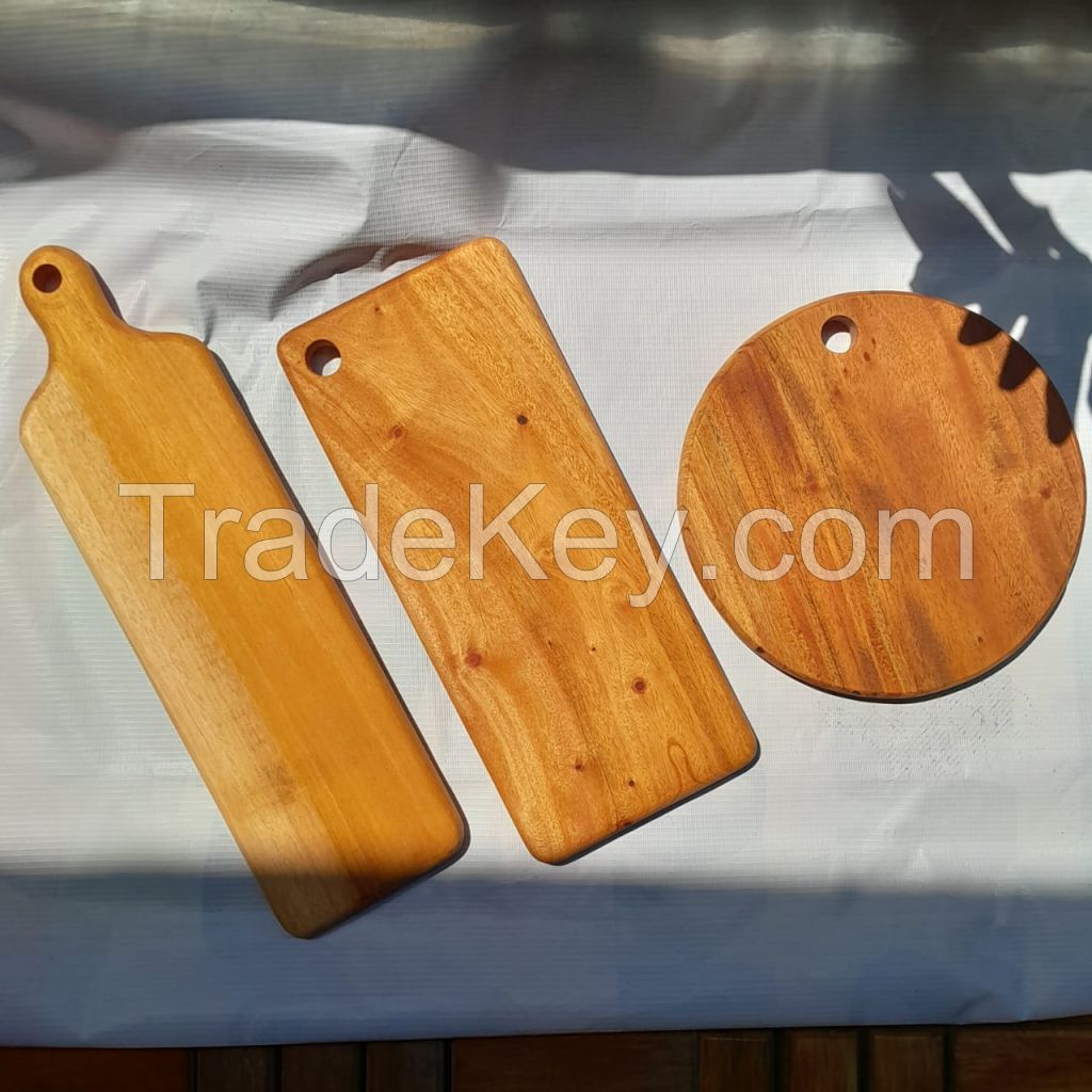 CUTTING BOARD