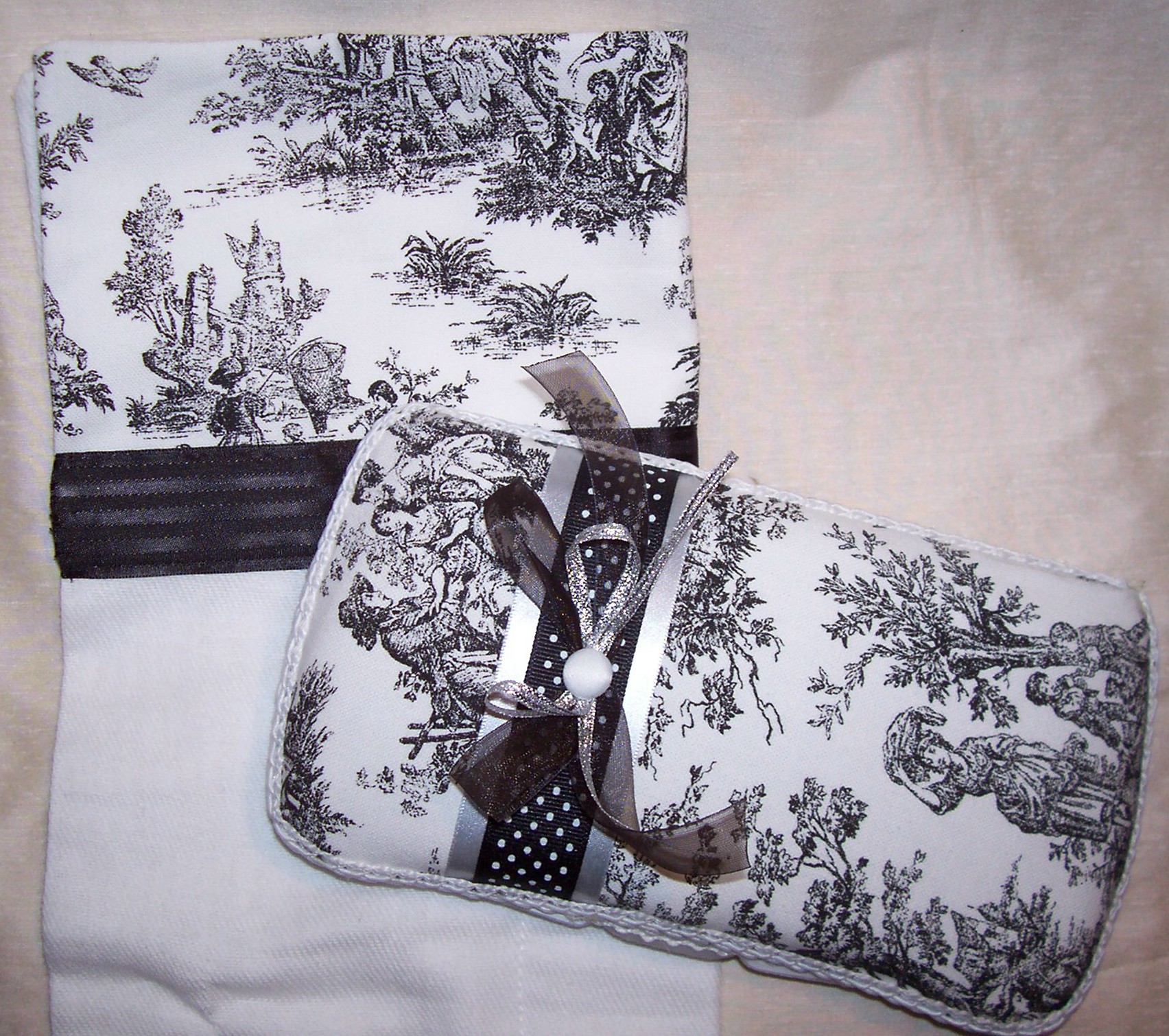 Burp Cloths ( Wipe case sold seperatly)