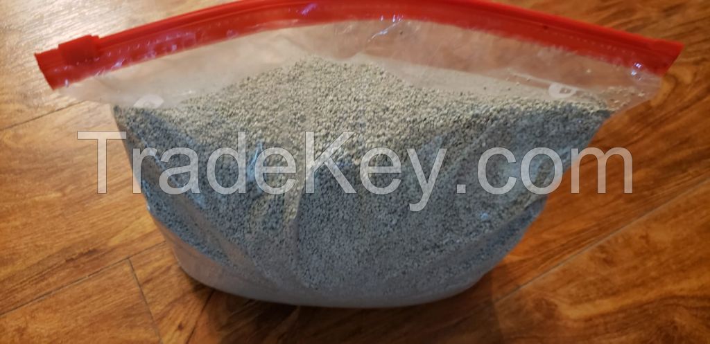 Bentonites for cat litter production