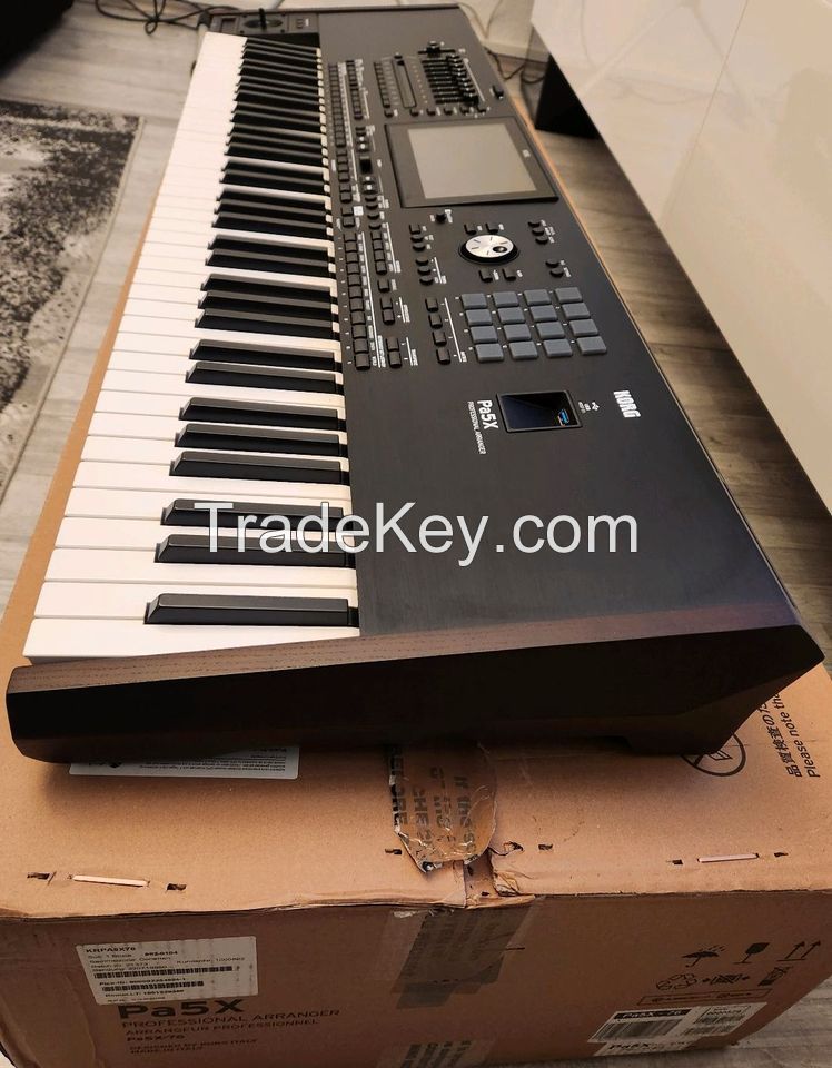 Korg PA5X 76-key Keyboard