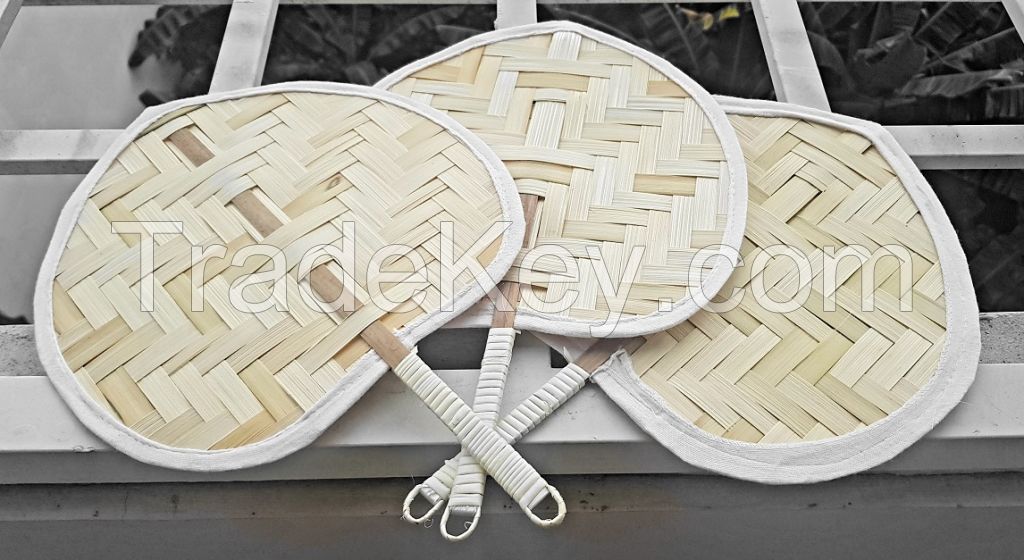 Wholesale traditional bamboo hand fan from Vietnam Natural palm leaf hand fan for sale hanging fan made of bamboo for export