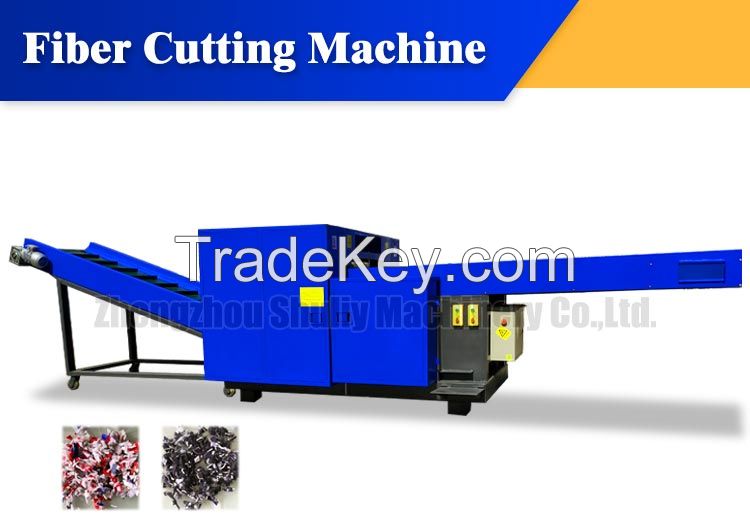 cutter open the textile / cotton / fiber / clothes / jeans waste for recycling