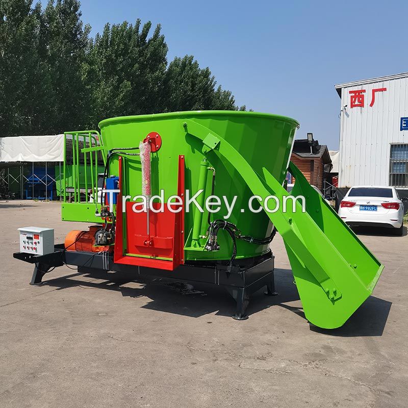 Motor Poultry Farm Animal Food Shop Gearbox Farms steel Feed Pellet Mill Feed Processing Mixer