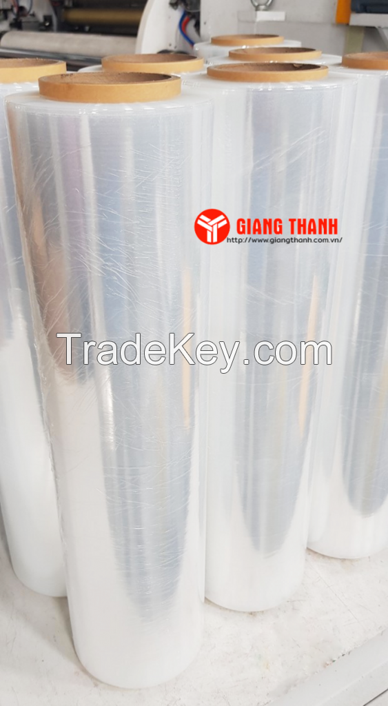 Vietnam Factory price LLDPE stretch film Handy Wrapping/Machinery Wrapping Moisture barrier films