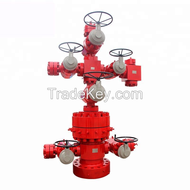 API Oil Wellhead Equipment / Oil Christmas Tree Assembly