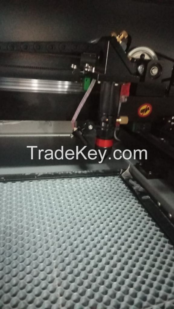 Laser Cutting / Engraving Machine 150w 3x4 Feet Single Head