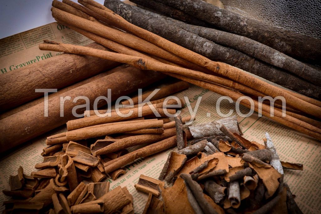 Split Cinnamon, Cinnamon Powder, Cinnamon sticks, Cinnamon Stick, Cinnamon chips, Cinnamon stalks,