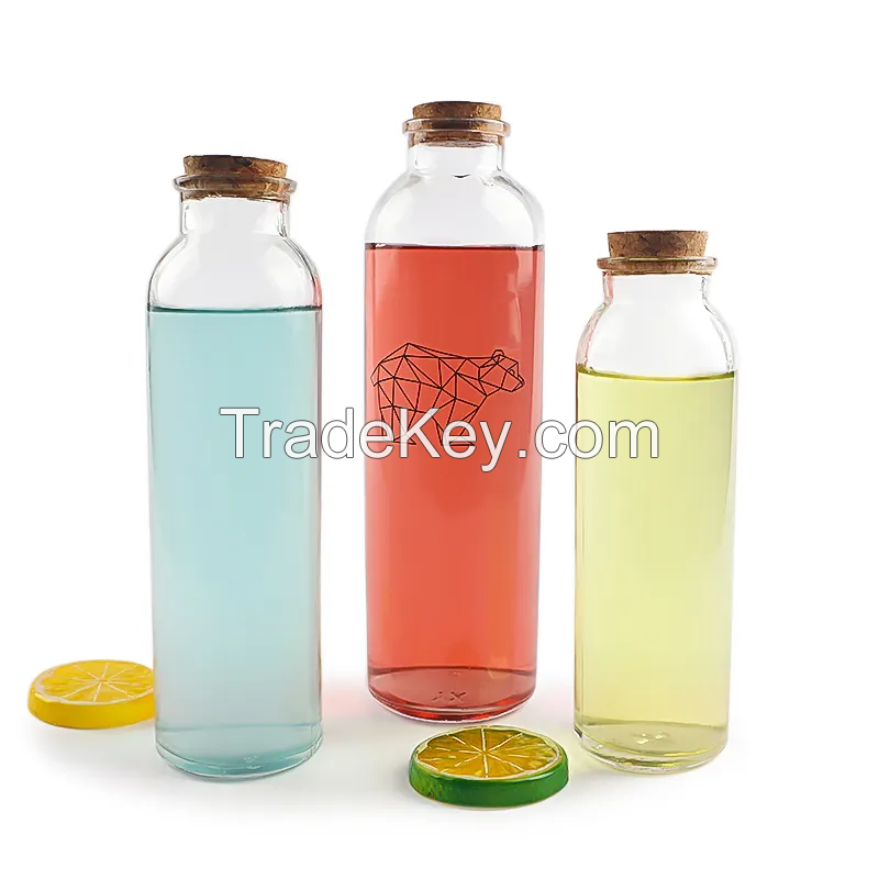 Factory Wholesale 350ml 500ml Clear Tall Round Shape Coffee Juice Milk Tea Beverage Glass Bottle with Metal Lid or Cork