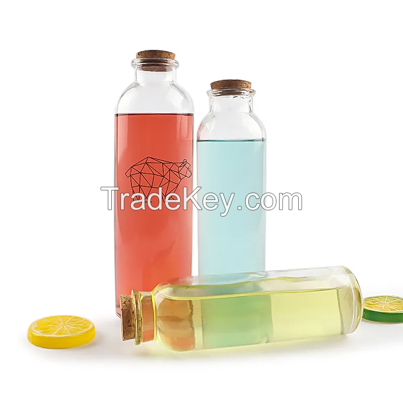 Factory Wholesale 350ml 500ml Clear Tall Round Shape Coffee Juice Milk Tea Beverage Glass Bottle with Metal Lid or Cork