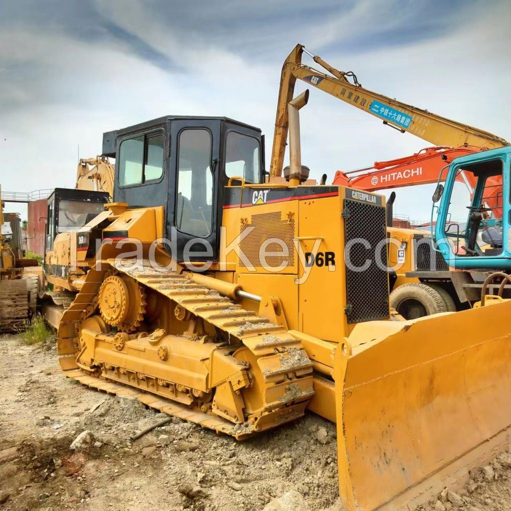 Used CAT D3C bulldozer at a low price, available CAT D3C D4C D5H D5K D5M D6D D6M D6R D7G D9R, global direct shipping
