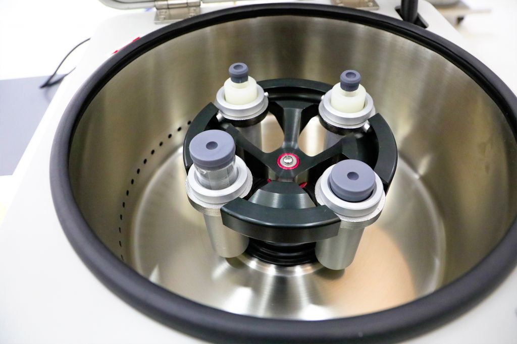 Virtuose Laboratory Centrifuge Machine