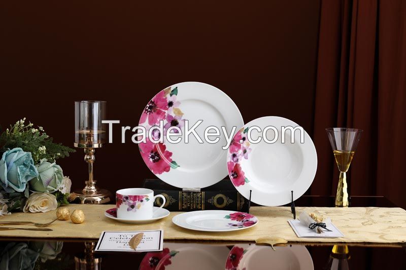 High Temperature On-glaze Dinnerware Set with Maple Leaf Decal