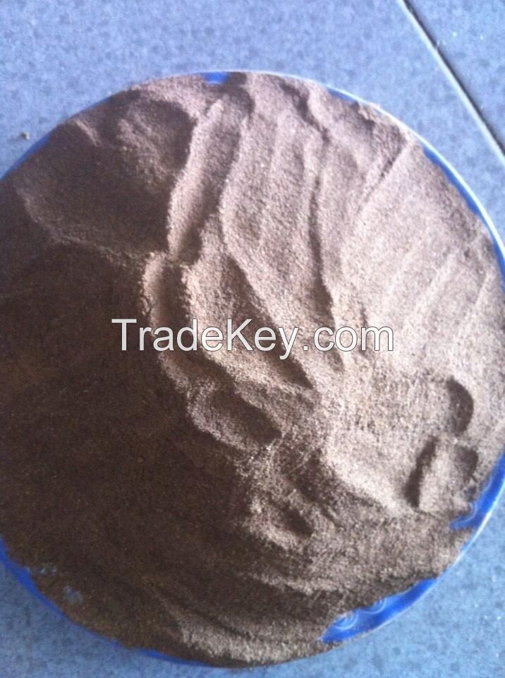 Sartgassum seaweed powder is used as animal feed and biofertilizer