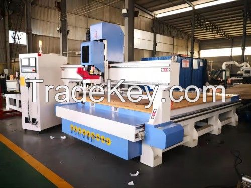 High-precision Linear Atc Cnc Router For Woodworking Rskm25-d