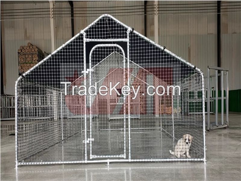 Polypropylene grid surrounding cage