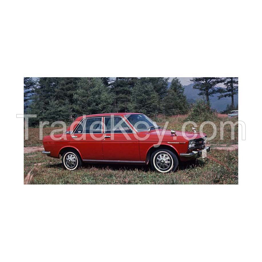 Hot Selling Cheap 6 Seater Classic Car China Original Manufacturer Electric Vintage Vehicle