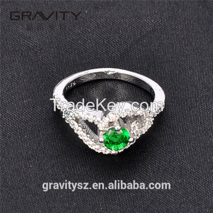 Wholesale Best Valentine Gift vogue jewelry 2 gram green diamond Arabic engagement ring for women