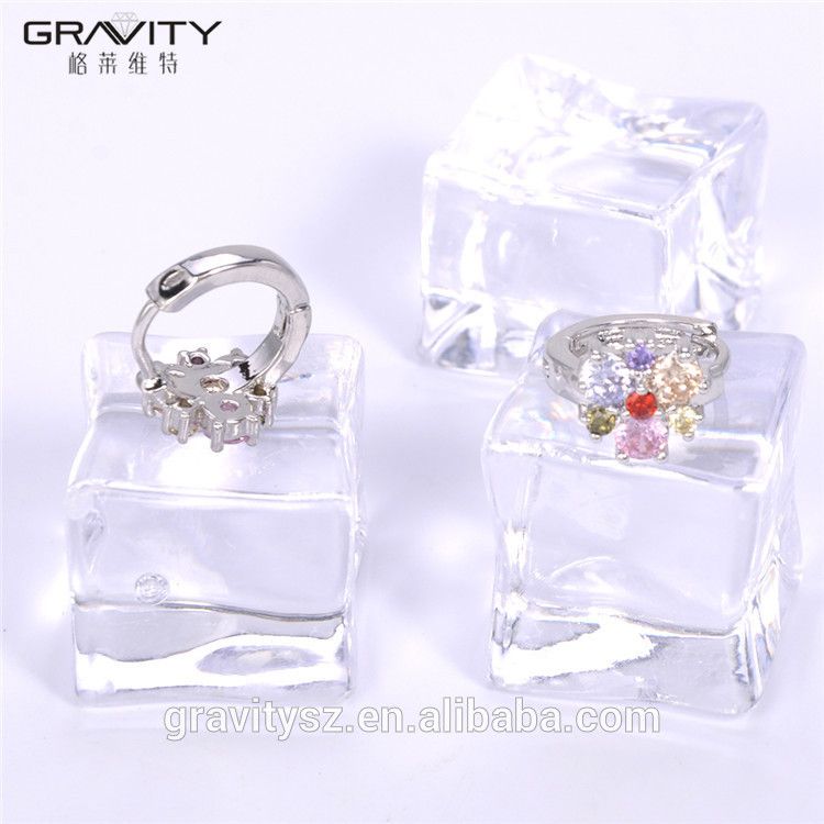 small 925 silver color rhodanizing CZ crystal gemstone ladies fashion earring jewelry