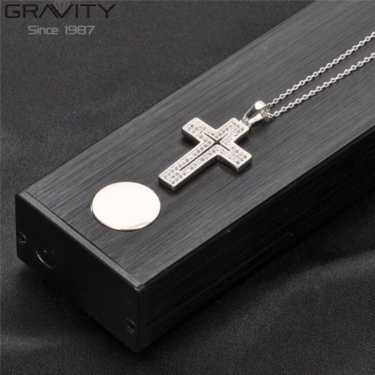 2017 hot selling Custom imitation new design cross/latin cross/crucifix/rood shape sterling silver stone pendant necklace for men/women